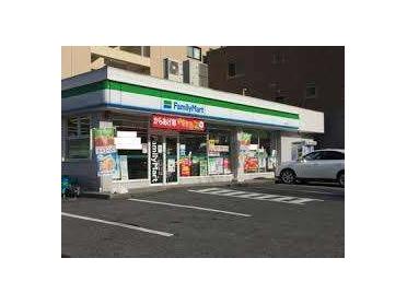 ファミリーマート駈上店：159m