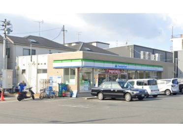 ファミリーマート中川中野本町店：99m