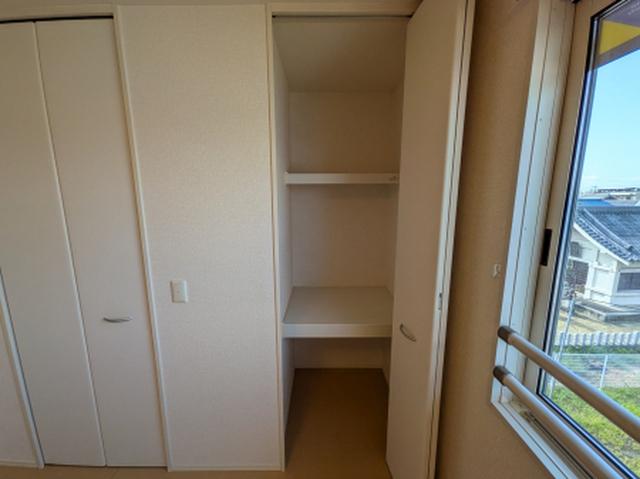 ファミールシミズ　Ｄ（301） 部屋画像