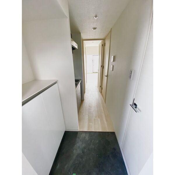 S-RESIDENCE堀田 玄関