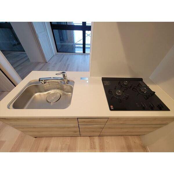 さくらHills ROKUBAN Platinum Residence キッチン