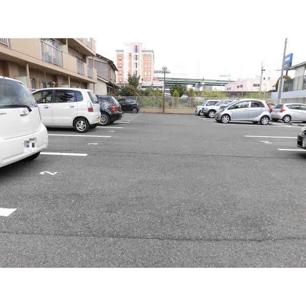 ニューユウチク（721） 駐車場