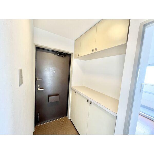 イトーピア六番町マンション 玄関