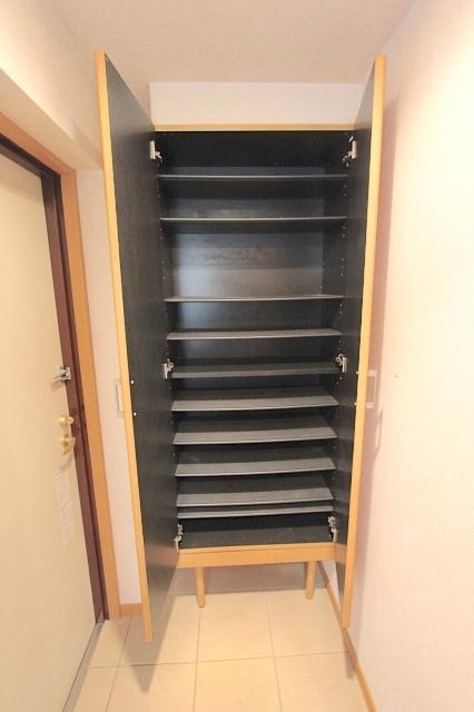 インペリアル雅　1 部屋画像
