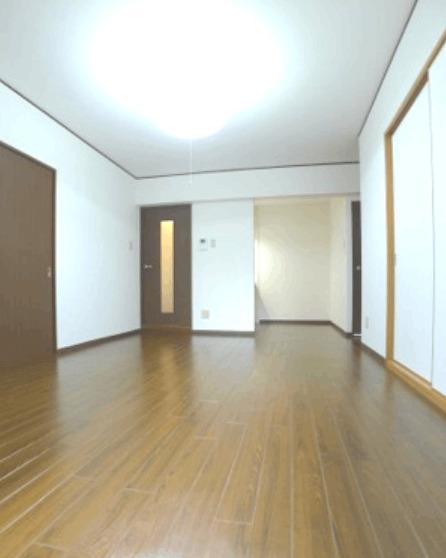 グランデ三番町 リビング
