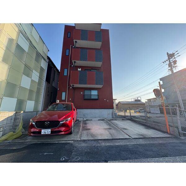 Sia 駐車場
