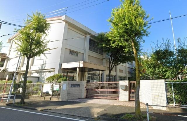 名古屋市立明豊中学校：1336m