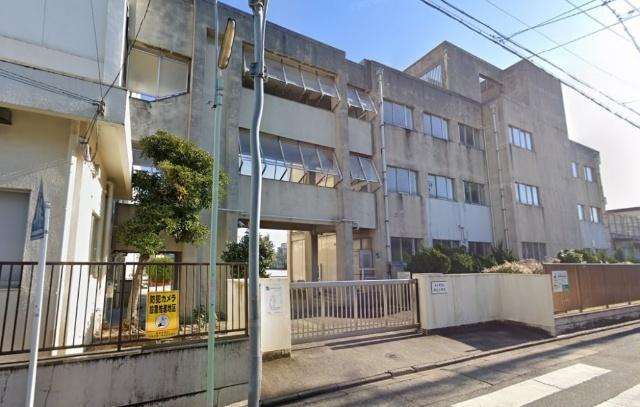 名古屋市立明治小学校：610m