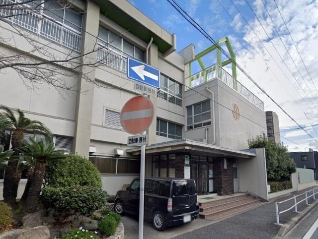 名古屋市立昭和橋小学校：909m