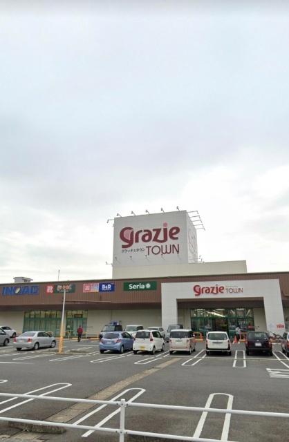ヤマナカ太平通店：828m