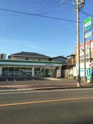 ファミリーマート道徳通二丁目店：259m