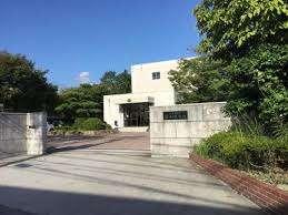 名古屋市立萩山中学校：978m