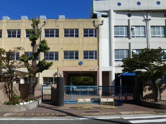 名古屋市立汐路小学校：448m