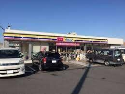 ミニストップ名古屋新川店：194m