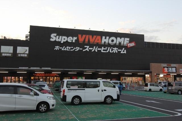 スーパービバホーム名古屋南店：907m