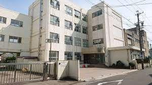 名古屋市立明治小学校：960m