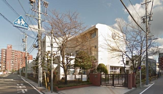 名古屋市立八熊小学校：42m