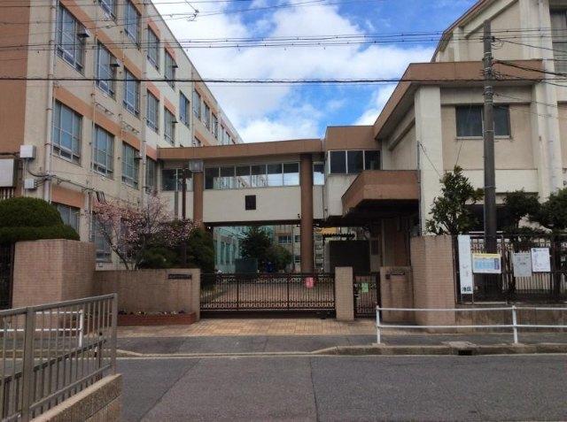 名古屋市立港西小学校：488m