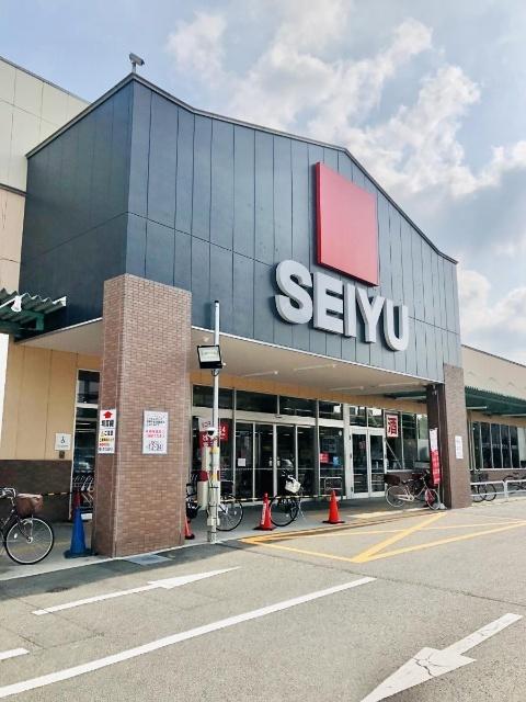 西友熱田三番町店：582m