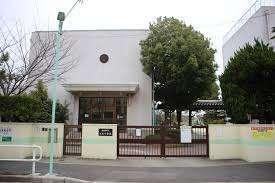 名古屋市立大生小学校：309m