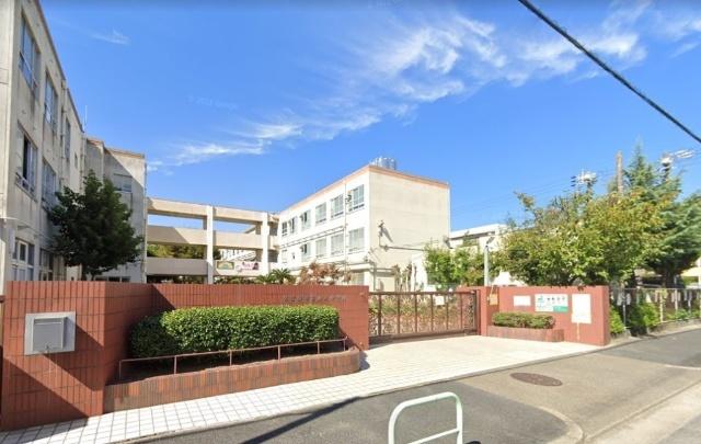 名古屋市立山王中学校：1177m