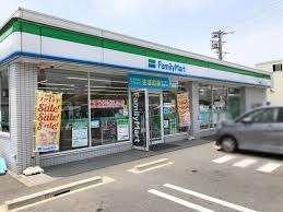ファミリーマート港金船町店：350m