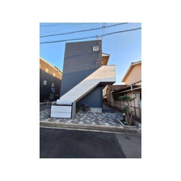 ラ・フォルテ エントランス