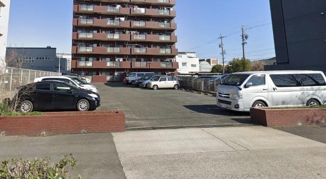 フィレンチェコート 駐車場