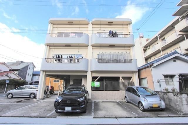 早川ビル 駐車場