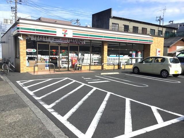 コンビニ