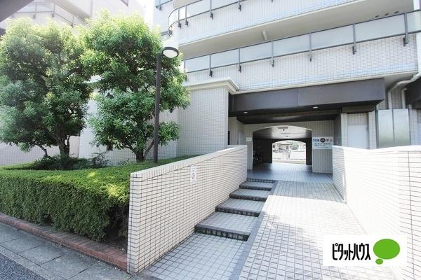シティコーポ滝の水１号館 エントランス