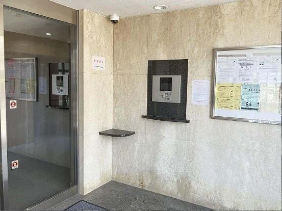 シャトレ愛松国府宮II エントランス