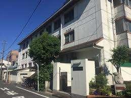 幼稚園、保育園