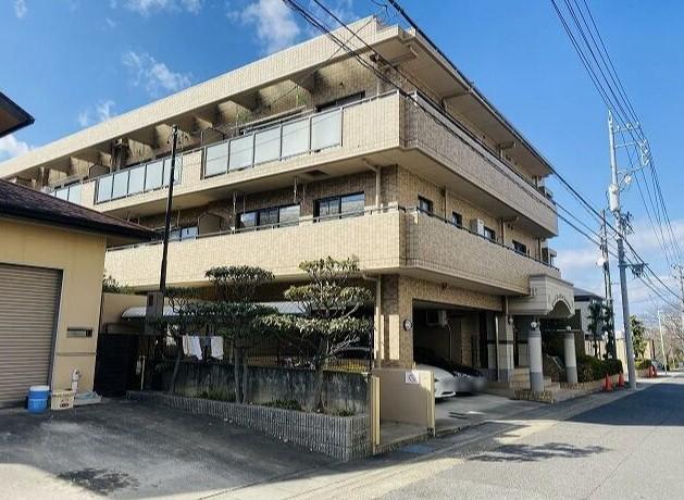 ライオンズマンション長根町 外観