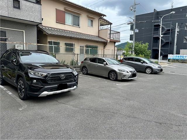 讃良レジデンス（201） 駐車場