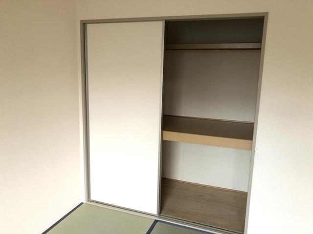 アゼリアパレス　ＥＡＳＴ（103） 収納