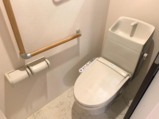 ロイヤルシャーロット 部屋画像