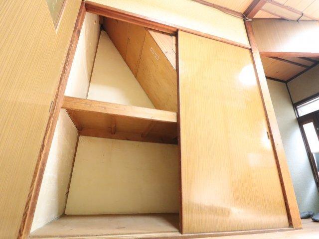酒井貸家 収納
