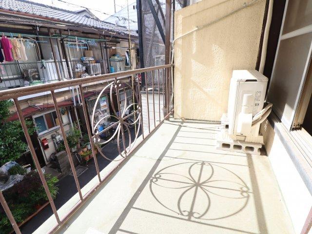 酒井貸家 バルコニー