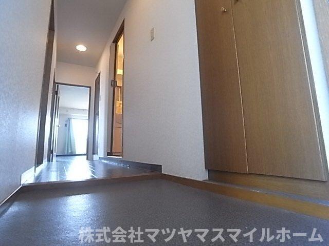 アメニティK&Ｓ　PARTⅠ（301） 玄関