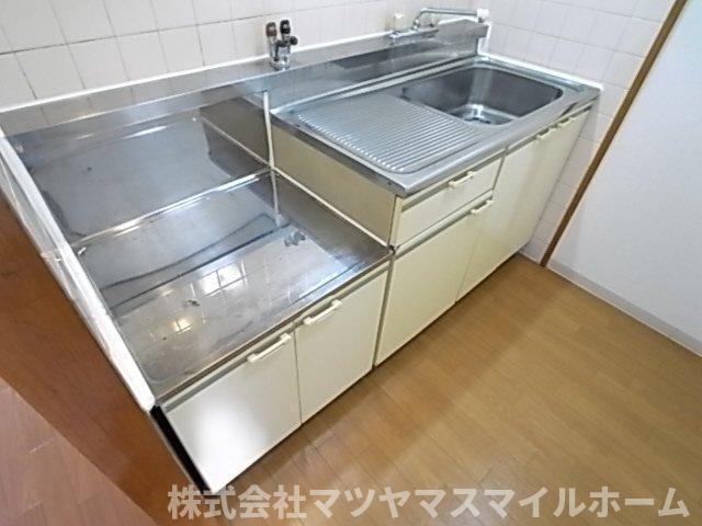 大東市諸福マンション キッチン