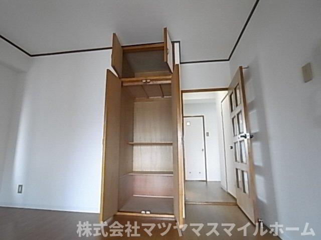 大東市諸福マンション リビング
