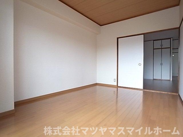 大東市諸福マンション リビング