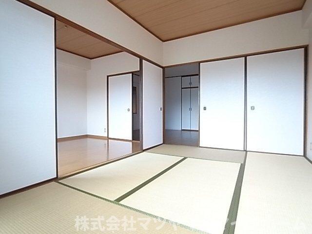 大東市諸福マンション リビング