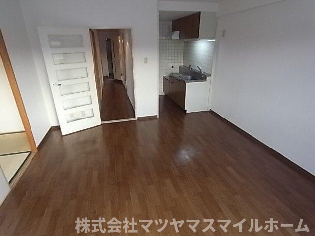 コンフォートステージⅡ（310） リビング