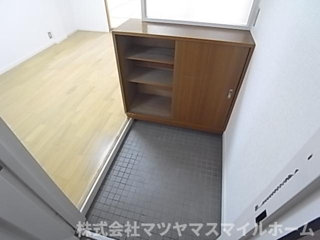 忍ヶ丘グリーンハイツ（201） 玄関