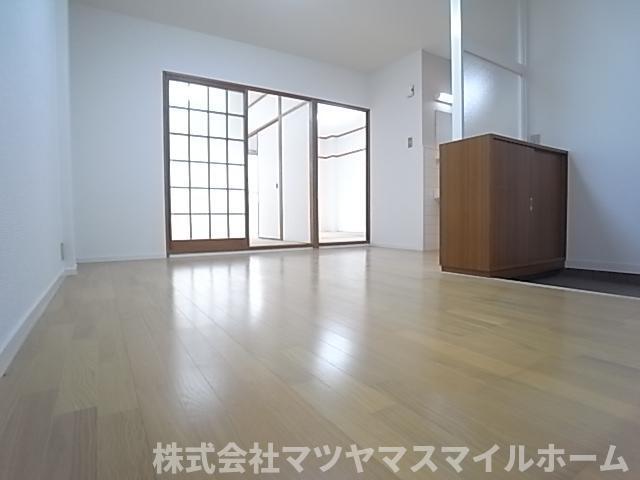 忍ヶ丘グリーンハイツ（201） 室内