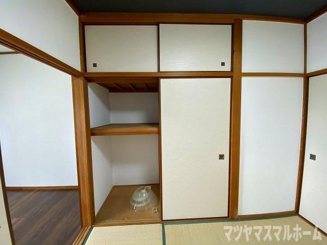 中石切町5丁目戸建賃貸（1） 収納