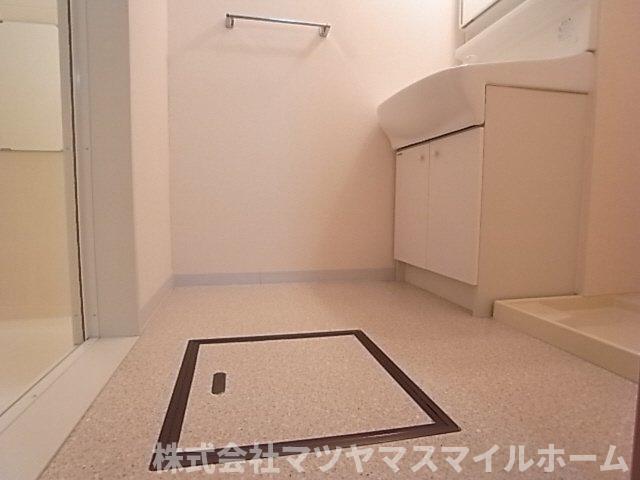 カンフォーラ（103） その他