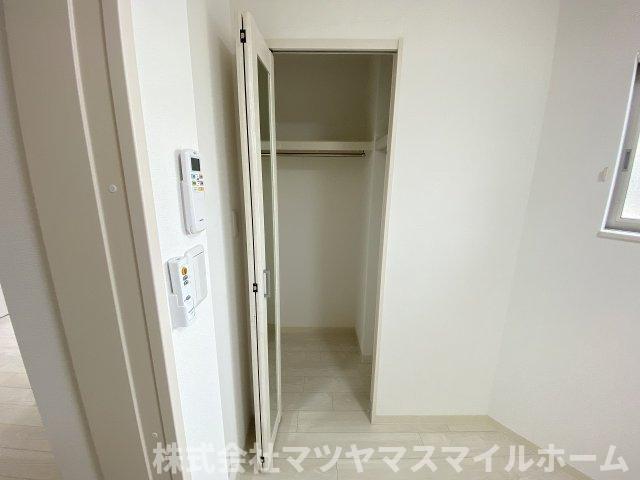クリエオーレ中野本町（203） 収納